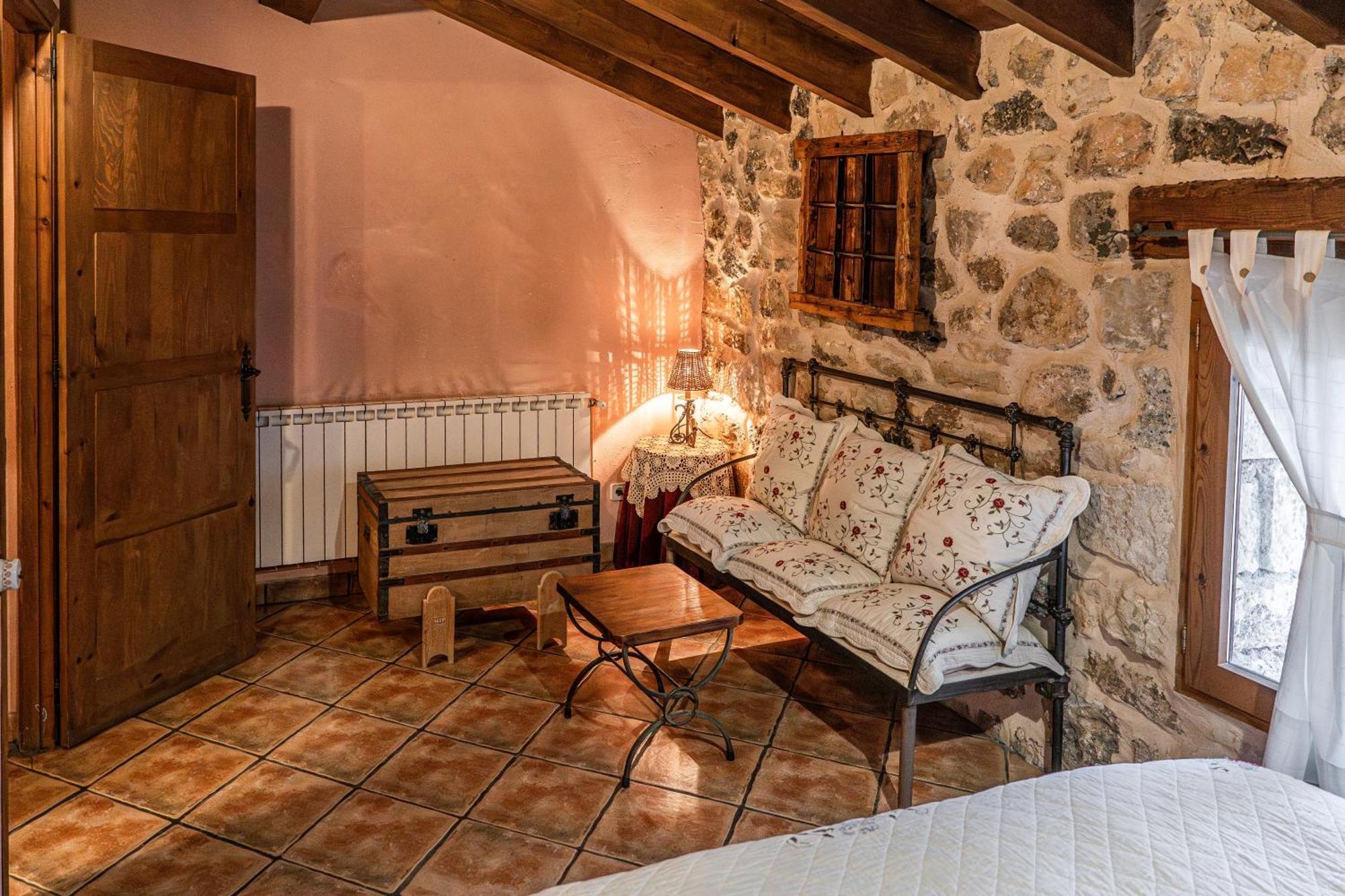 Casas Rurales Chon Alto Tajo Пералехос де лас Тручас Екстериор снимка